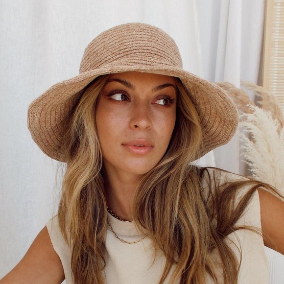 12th tribe Accessories - urban love bucket hat